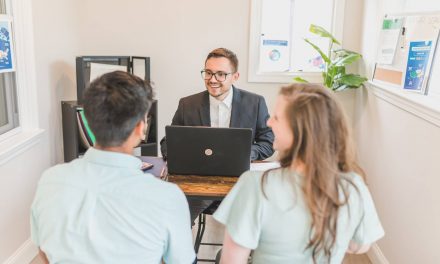 Comment choisir un garant pour un prêt étudiant ?