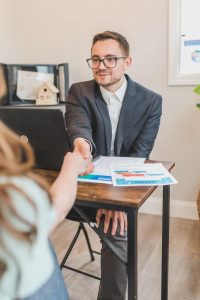 Comment choisir un garant pour un prêt étudiant ?