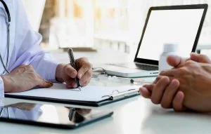 Combien coute la prestation d'un courtier en assurance santé