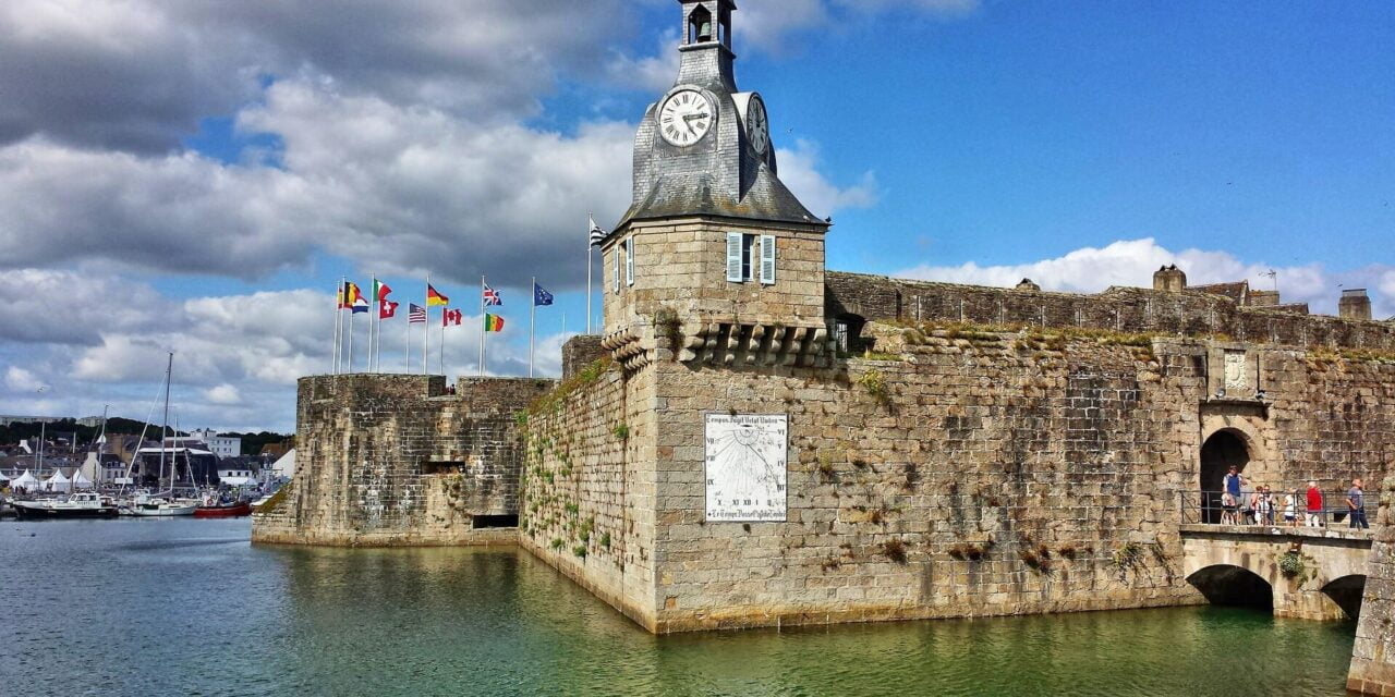 Concarneau : 3 raisons de vous installer dans la ville bleue